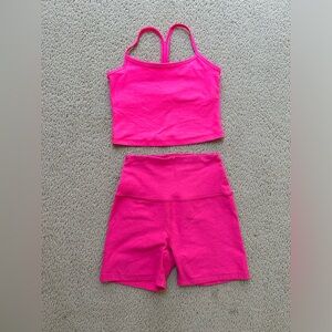 Beyond Yoga slim racerback bra and bike shorts - spacedye electric pink